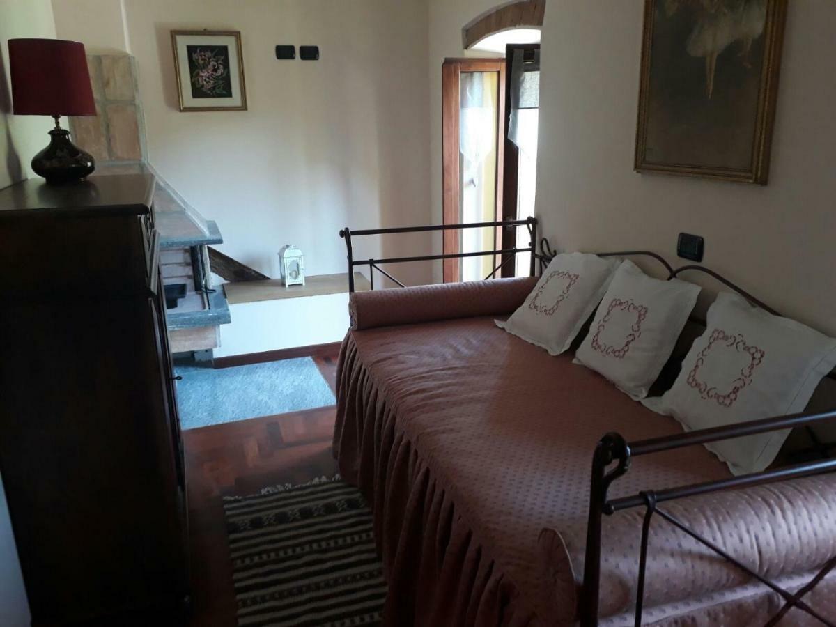 B&B La Corte Suites Salice Terme Eksteriør billede